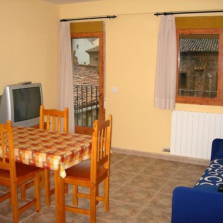Apartamentos Turisticos Rosario Camarena de la Sierra Εξωτερικό φωτογραφία
