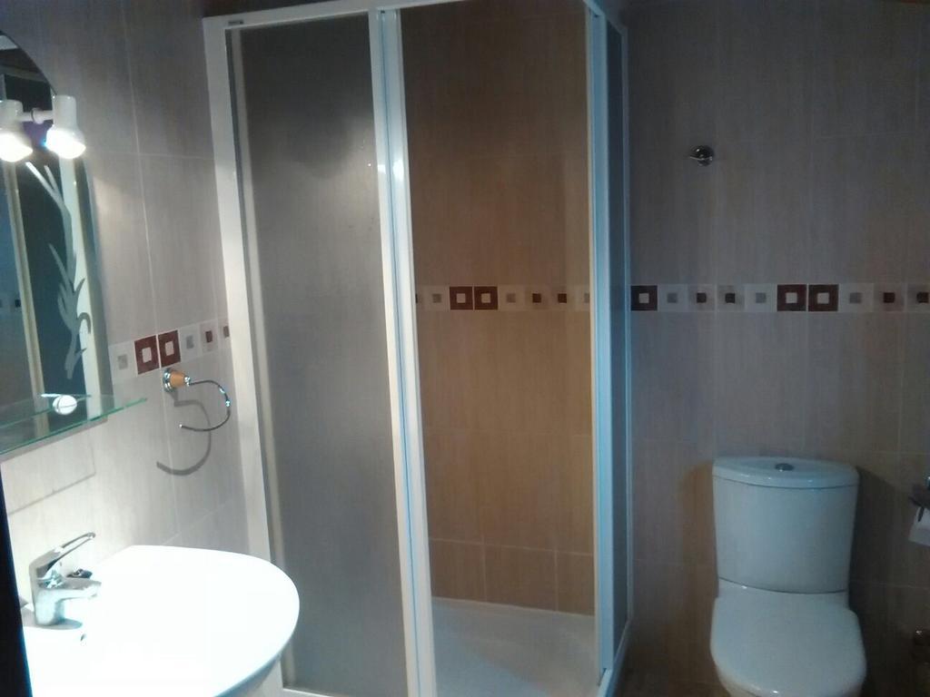 Apartamentos Turisticos Rosario Camarena de la Sierra Δωμάτιο φωτογραφία