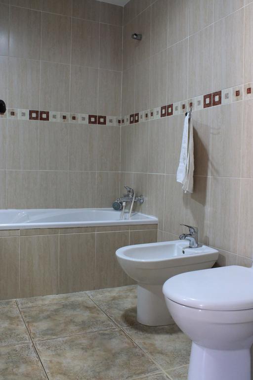 Apartamentos Turisticos Rosario Camarena de la Sierra Δωμάτιο φωτογραφία